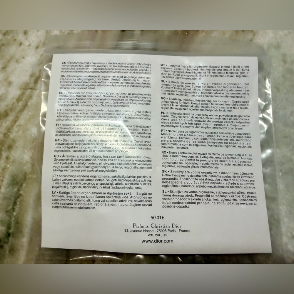 Pink/Silver Dior Addict Rosy Glow Scented “Gum” Keychain New in Bag. SEALED - Picture 14 of 16